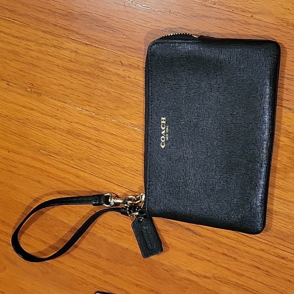 **PRICE DROPPED for Mothers Day** Coach wristlet - black w/ gold tone hardware